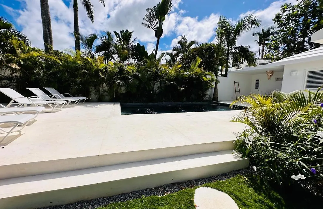 Villa Carlita-1
